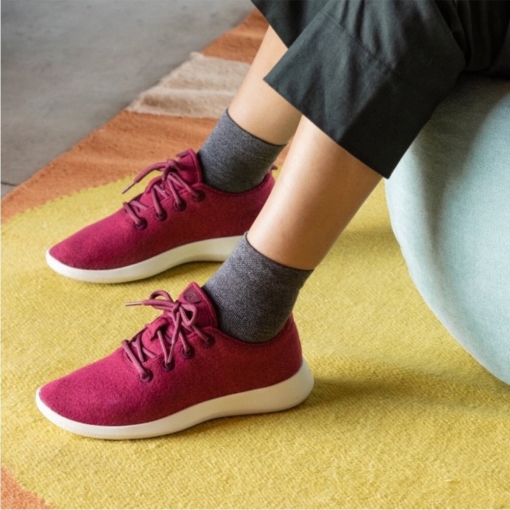 Allbirds Wool Runners Women's Athletic Shoes Sneakers Size 10 Red